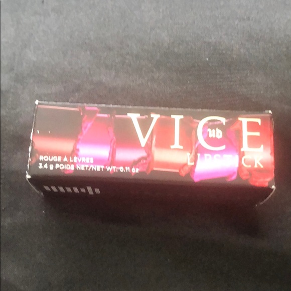 Urban Decay Vice Lipstick - Insanity - Picture 4 of 7